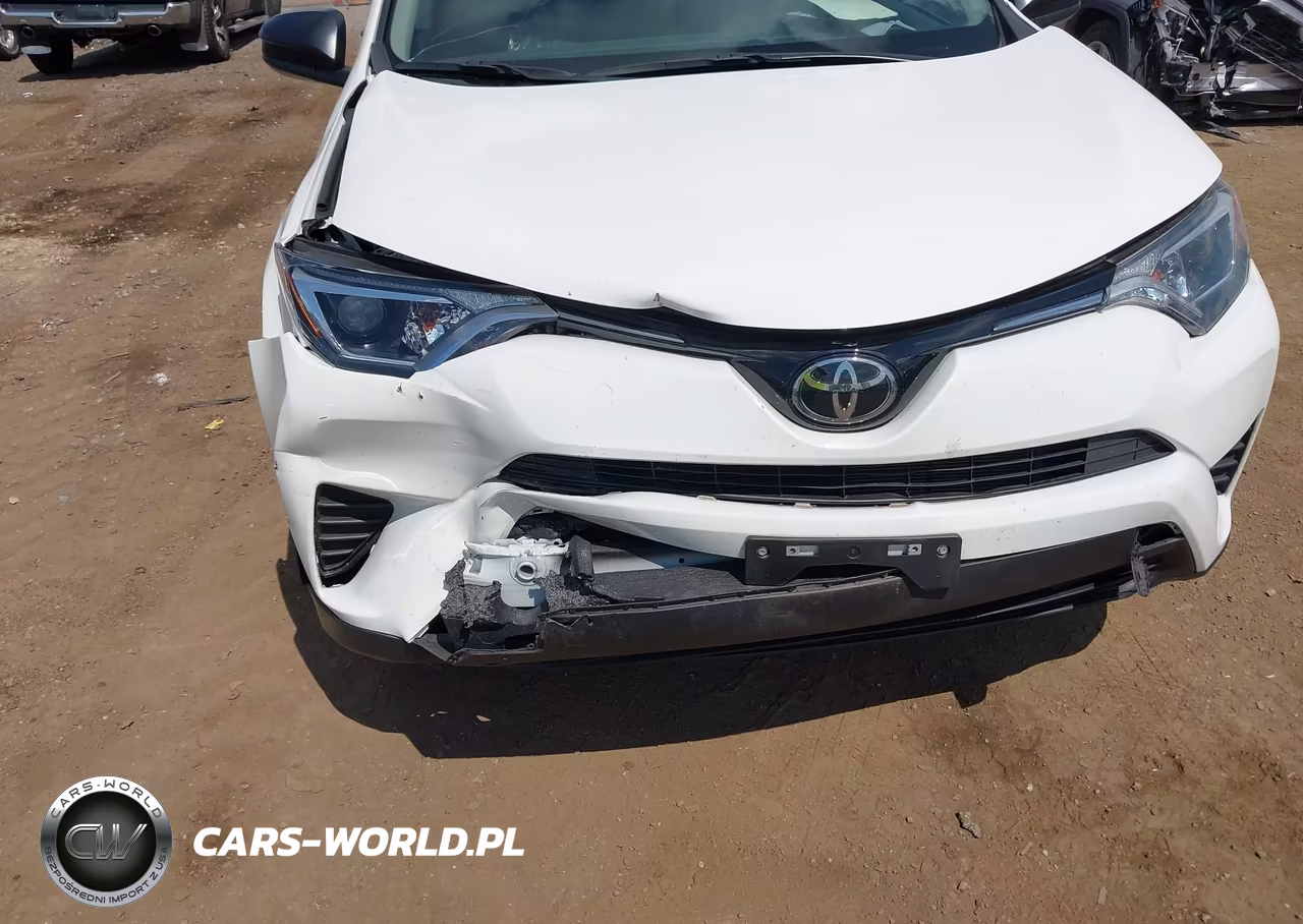 2017 Toyota Rav4 Le VIN:JTMBFREV2HJ161987 - 6