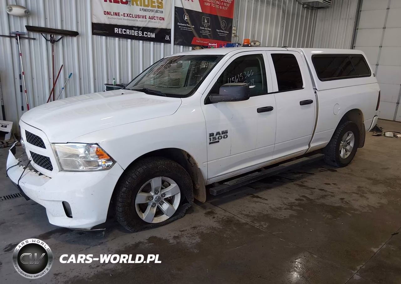 2019 Ram 1500 Classic Express 4X4 6'4 Box VIN:1C6RR7FG2KS631700 - 2