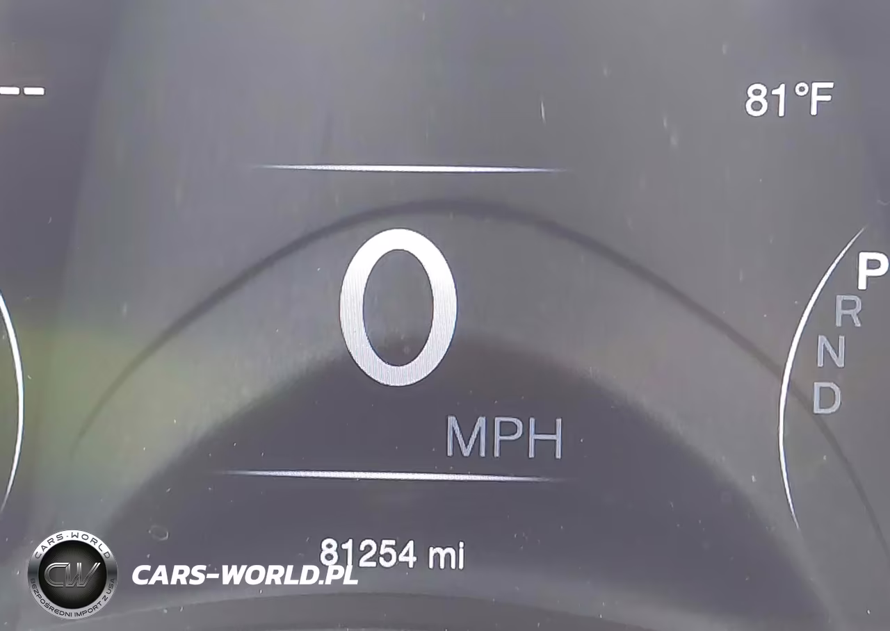 2019 Jeep Grand Cherokee Laredo E 4X4 VIN:1C4RJFAG6KC748630 - 16
