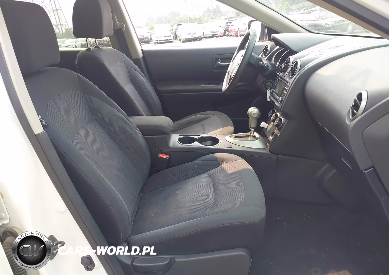 2015 Nissan Rogue Select S VIN:JN8AS5MTXFW654160 - 5