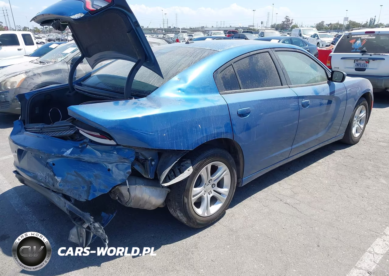 2022 Dodge Charger Sxt VIN:2C3CDXBG0NH220069 - 4