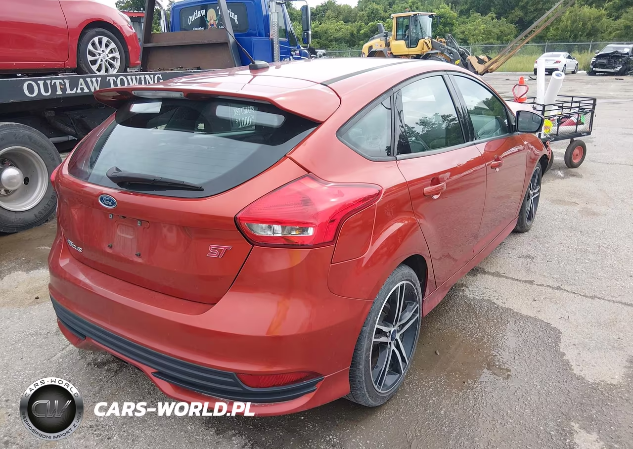 2018 Ford Focus St VIN:1FADP3L91JL248904 - 4