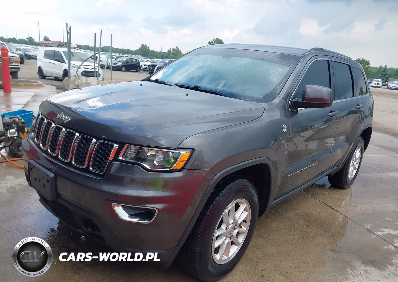 2020 Jeep Grand Cherokee Laredo E 4X4 VIN:1C4RJFAG1LC330879 - 2