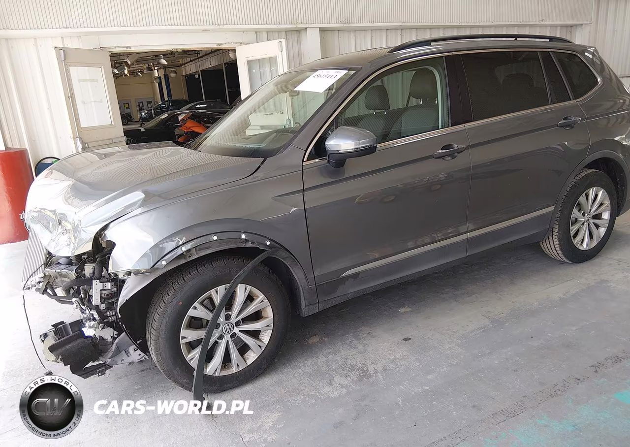 2018 Volkswagen Tiguan 2.0T Se-2.0T Sel VIN:3VV3B7AX1JM024612 - 2