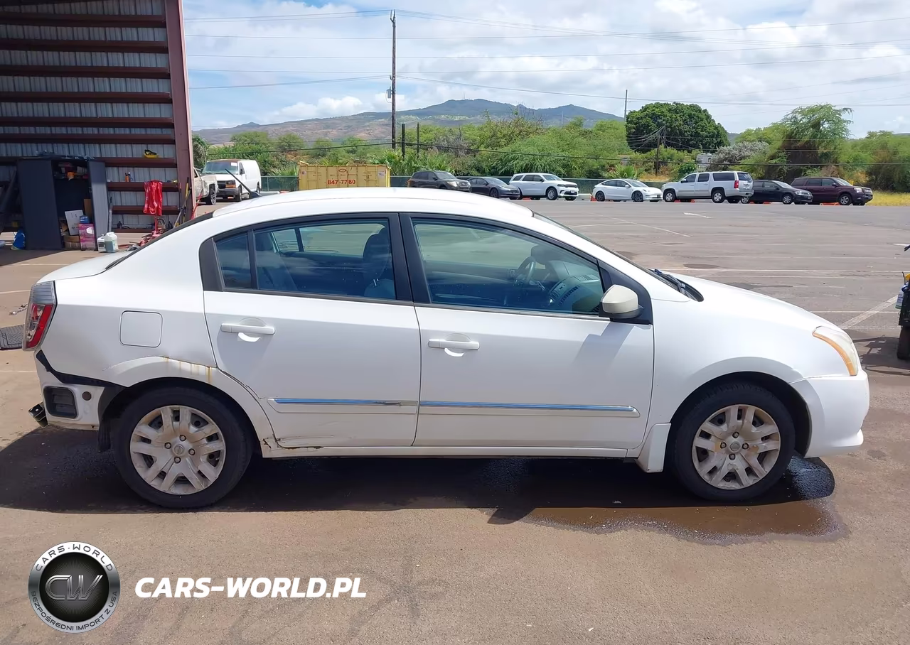 2010 Nissan Sentra 2.0S VIN:3N1AB6AP7AL729651 - 14