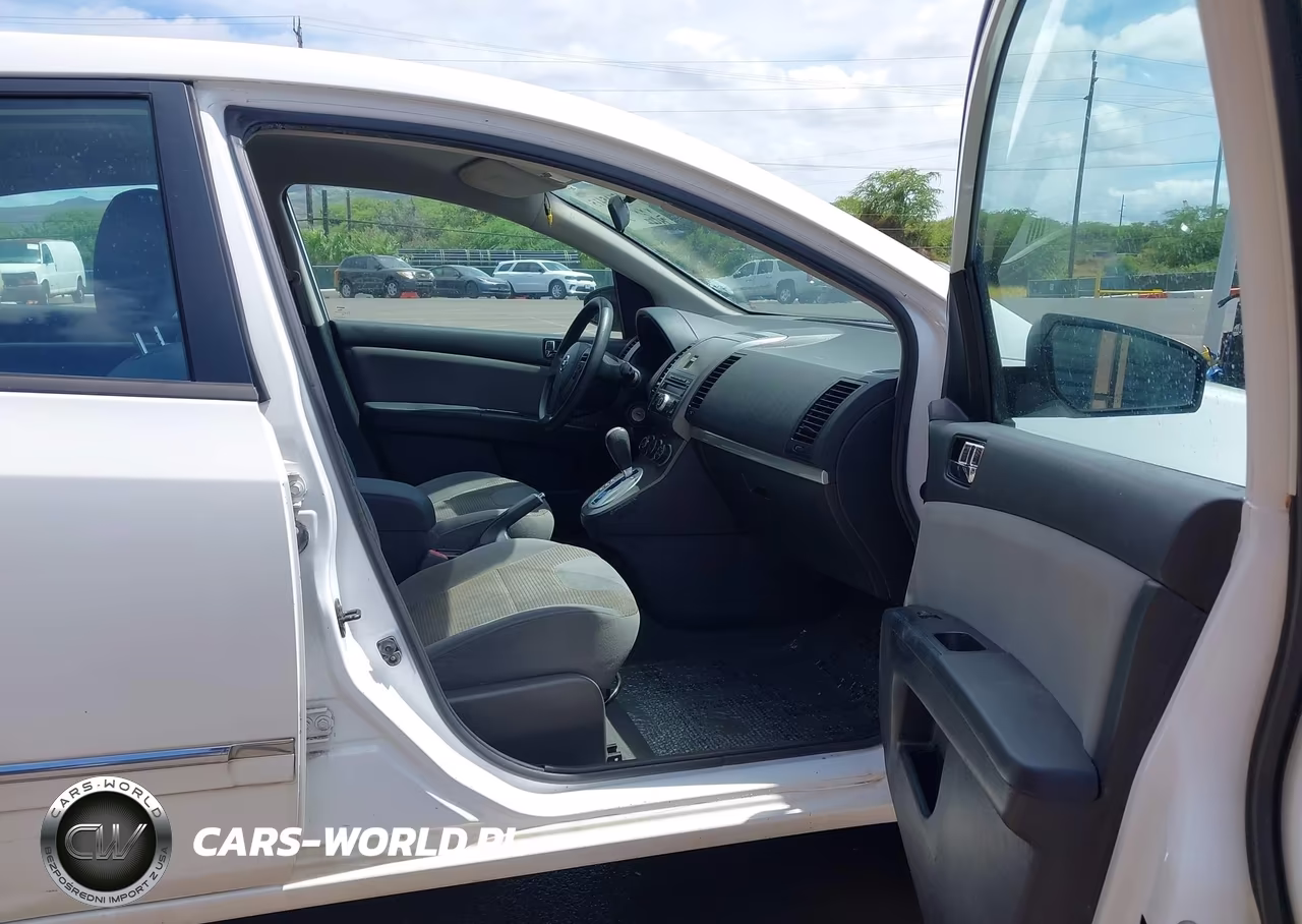 2010 Nissan Sentra 2.0S VIN:3N1AB6AP7AL729651 - 5
