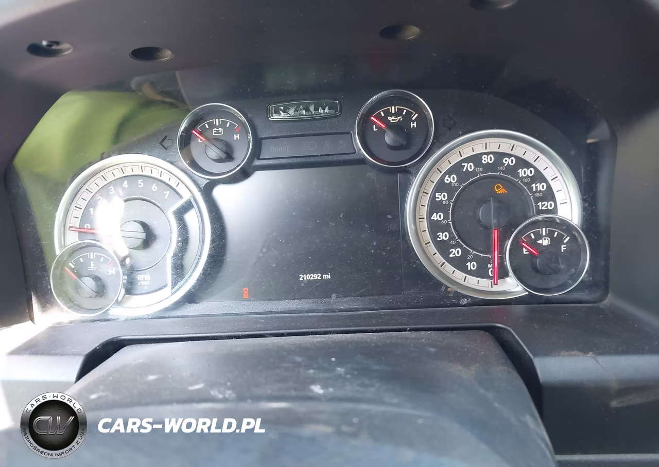 2018 Ram 1500 VIN:1C6RR7LG8JS109026 - 7