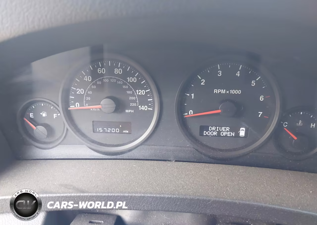 2010 Jeep Grand Cherokee Laredo VIN:1J4PR4GK4AC133244 - 7