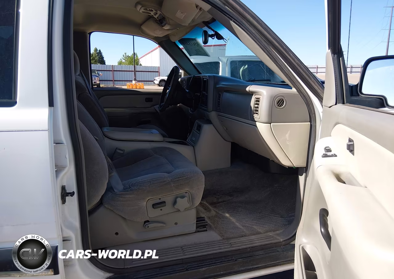 2000 Chevrolet Suburban 1500 Ls VIN:3GNFK16TXYG188777 - 5