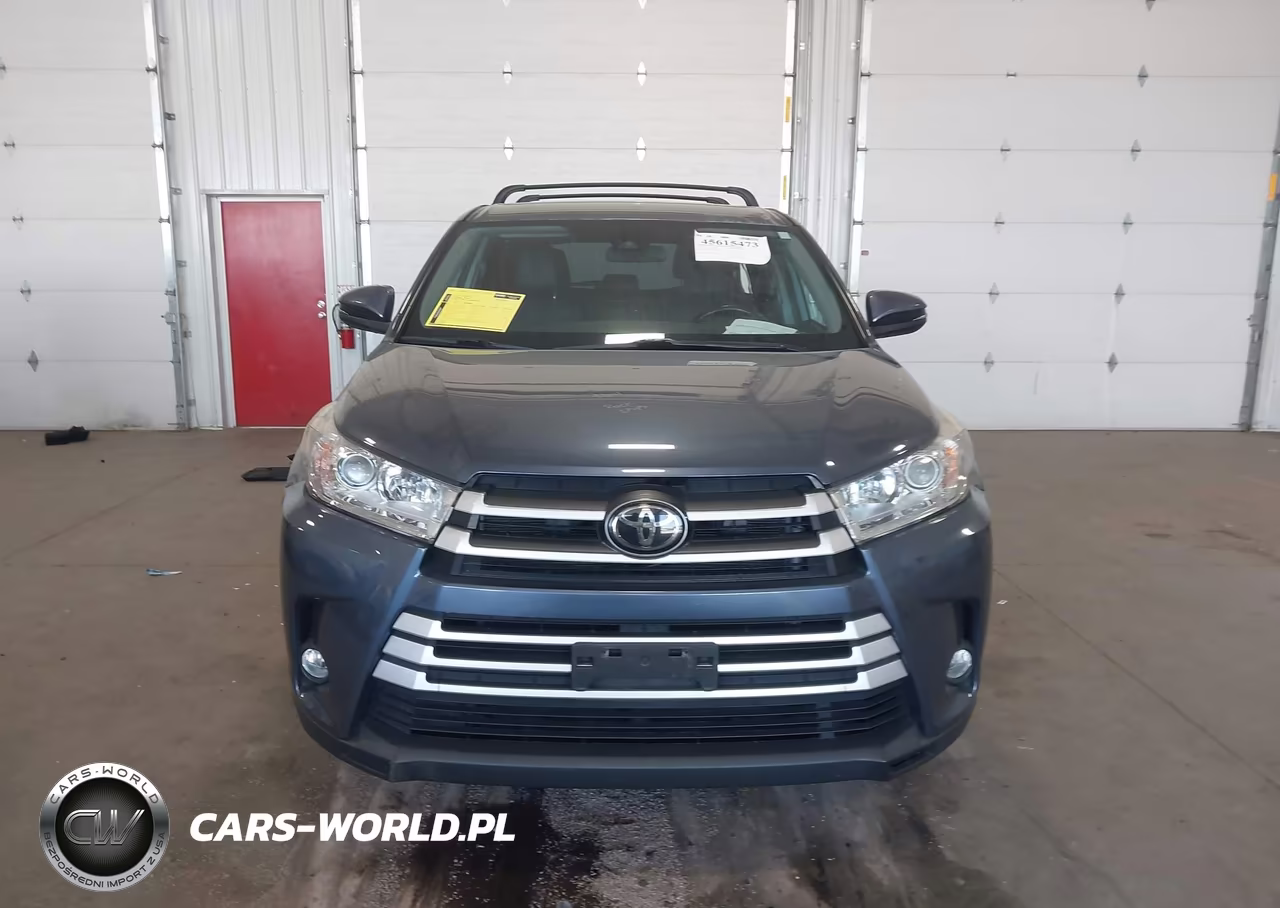2019 Toyota Highlander Le Plus VIN:5TDBZRFH0KS998229 - 12