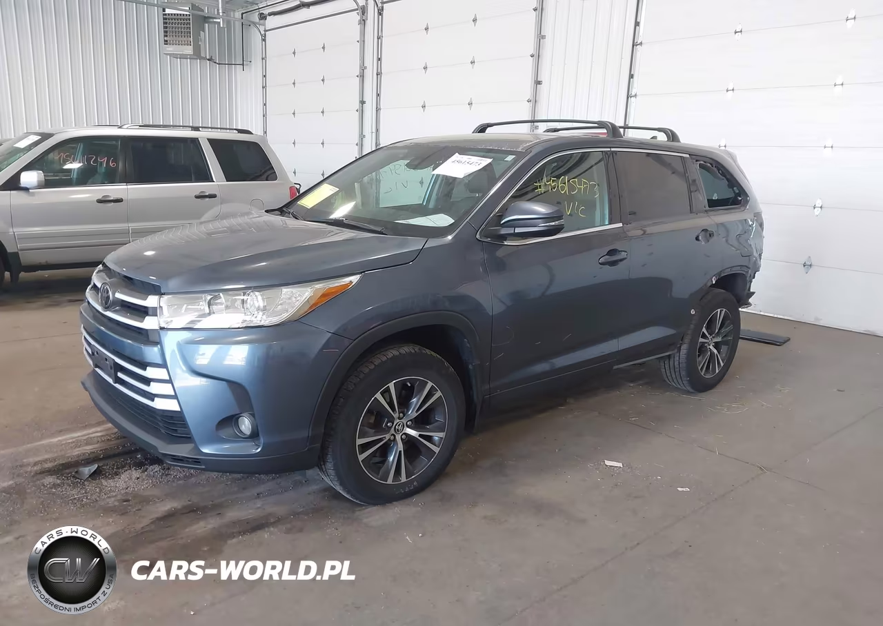 2019 Toyota Highlander Le Plus VIN:5TDBZRFH0KS998229 - 2