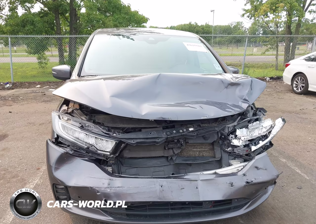 2024 Honda Odyssey Touring VIN:5FNRL6H83RB047775 - 6