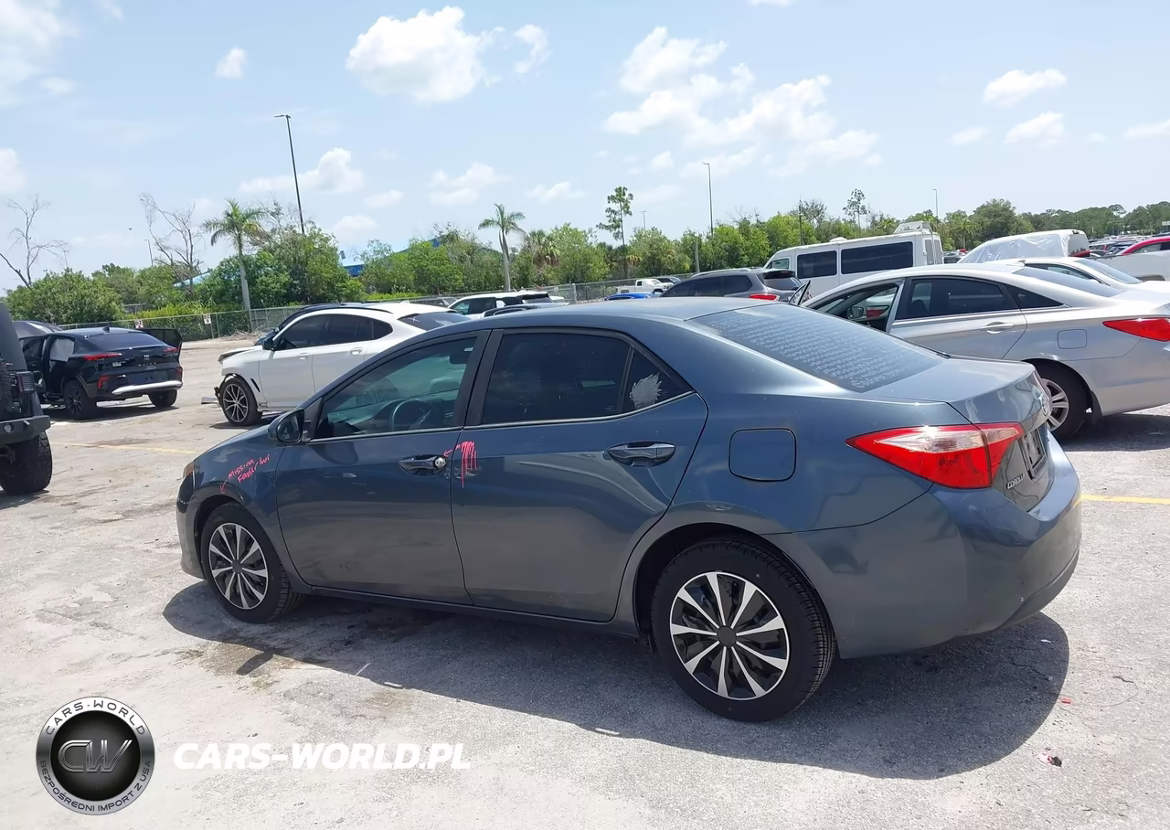 2019 Toyota Corolla Le VIN:2T1BURHE1KC178543 - 3