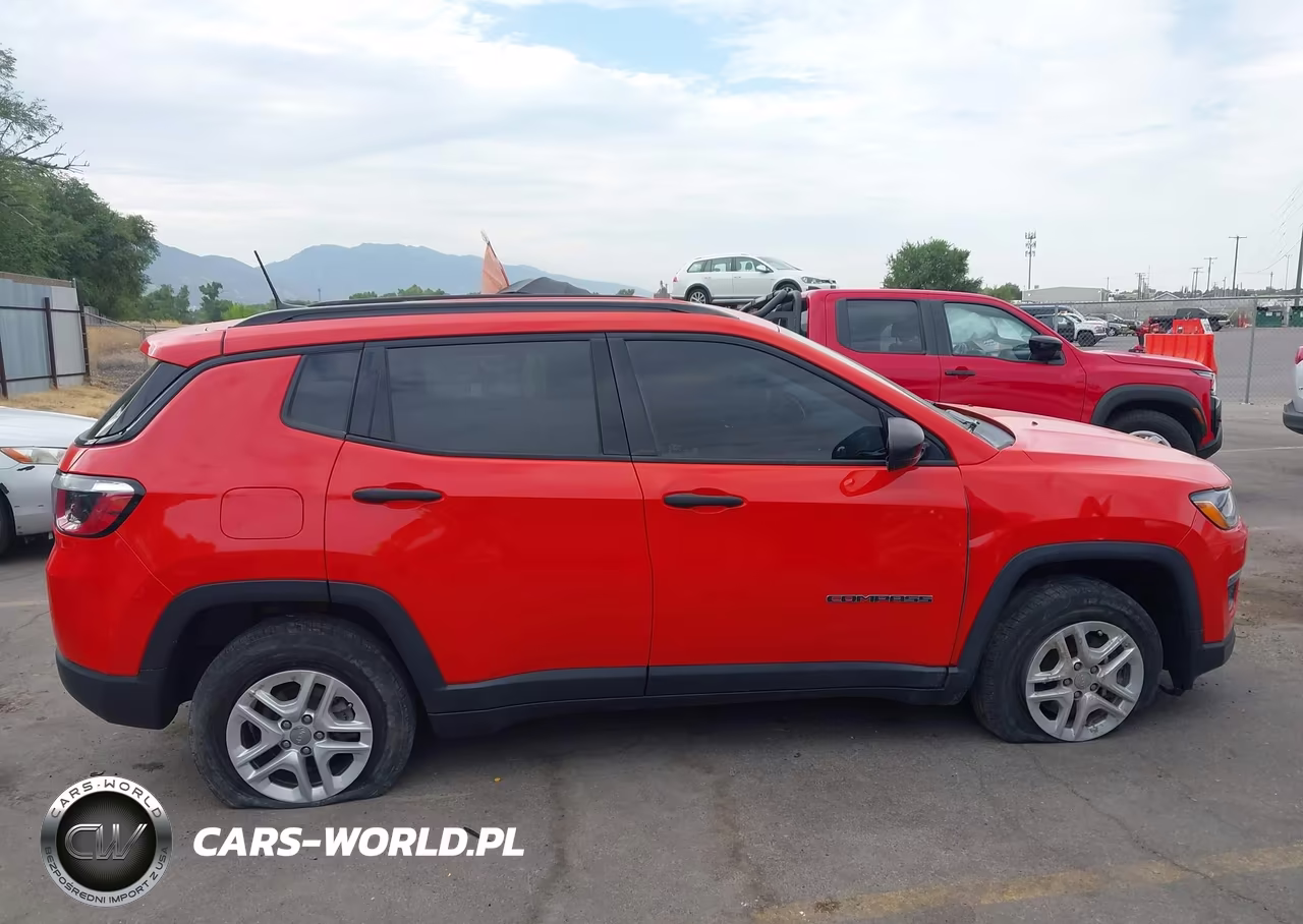 2018 Jeep Compass Sport 4X4 VIN:3C4NJDAB6JT126846 - 13