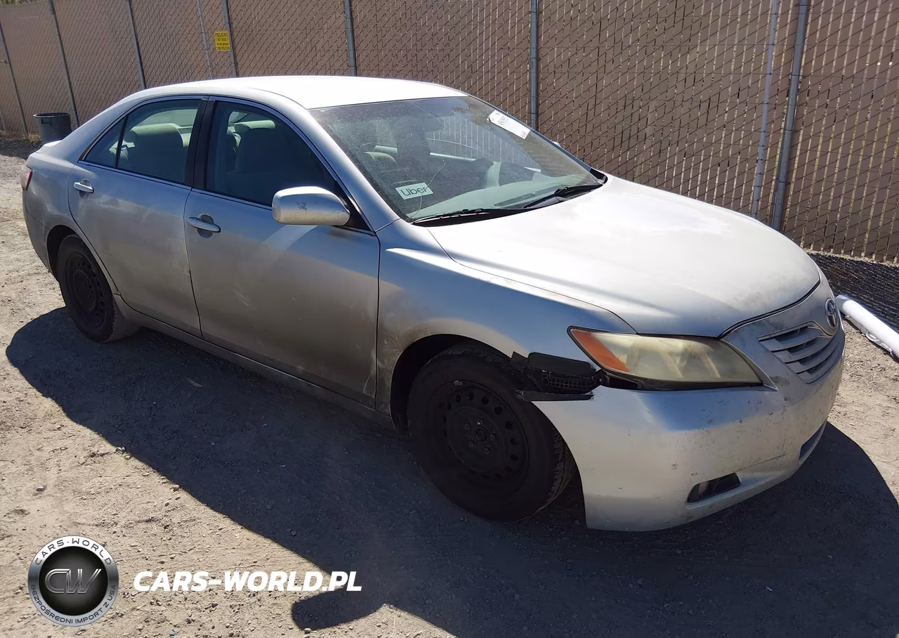2007 Toyota Camry Le – zdjęcie 1 z 11