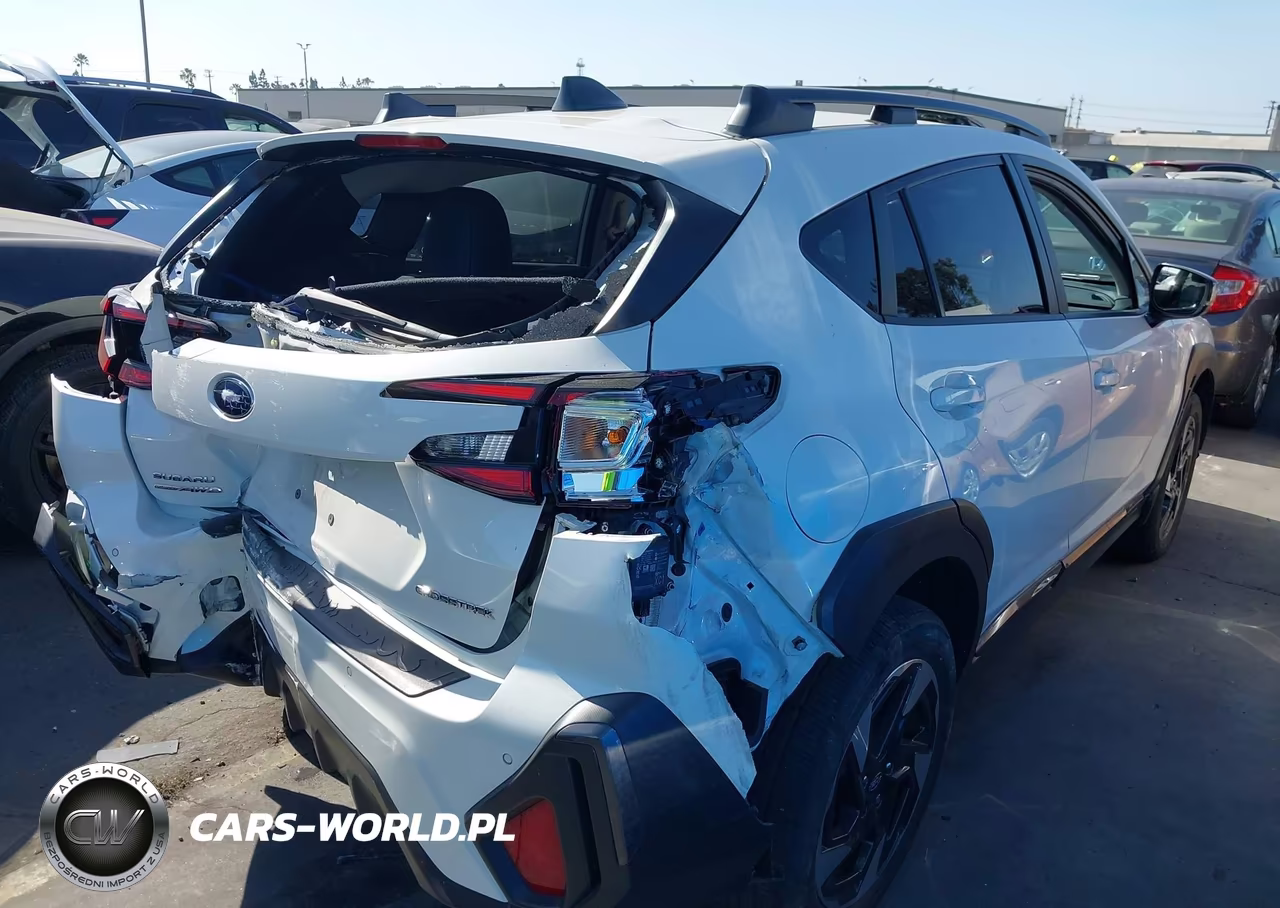 2024 Subaru Crosstrek Limited VIN:4S4GUHN61R3756488 - 4
