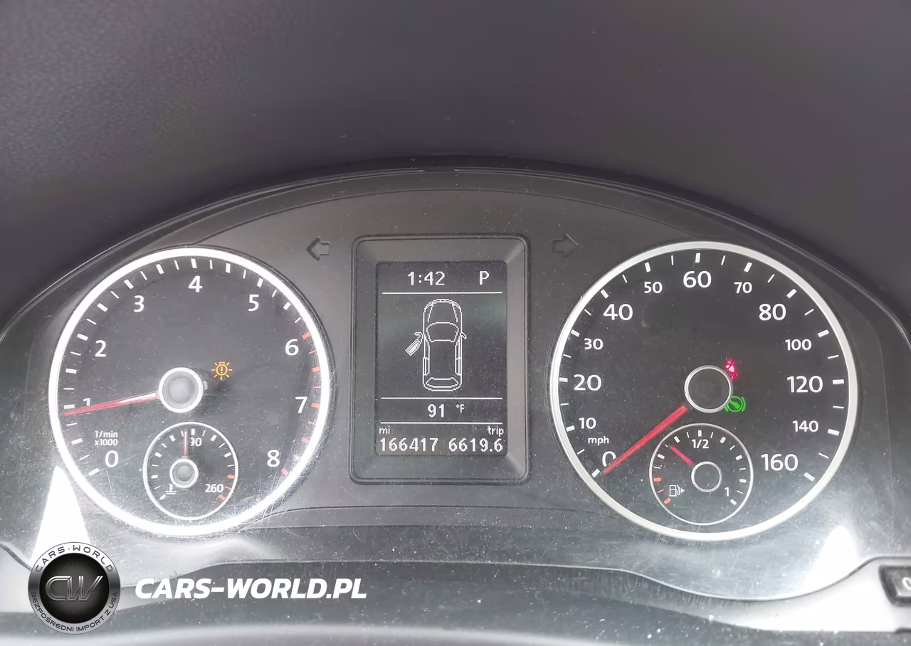 2013 Volkswagen Tiguan S VIN:WVGBV3AX1DW588142 - 7