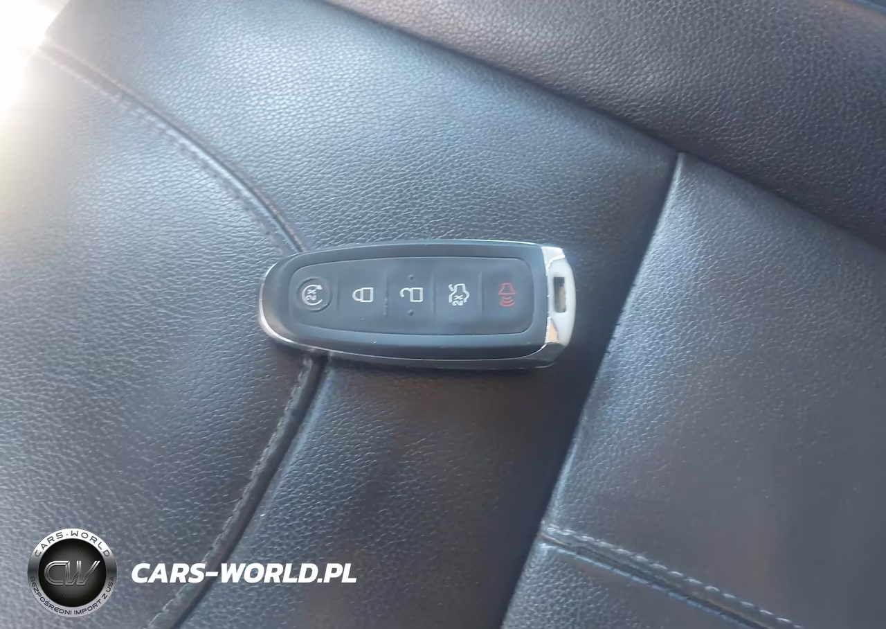 2013 Ford Escape Titanium VIN:1FMCU9J99DUB55255 - 11