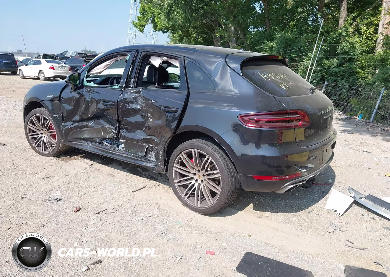 2015 Porsche Macan Turbo VIN:WP1AF2A59FLB99015 - 3
