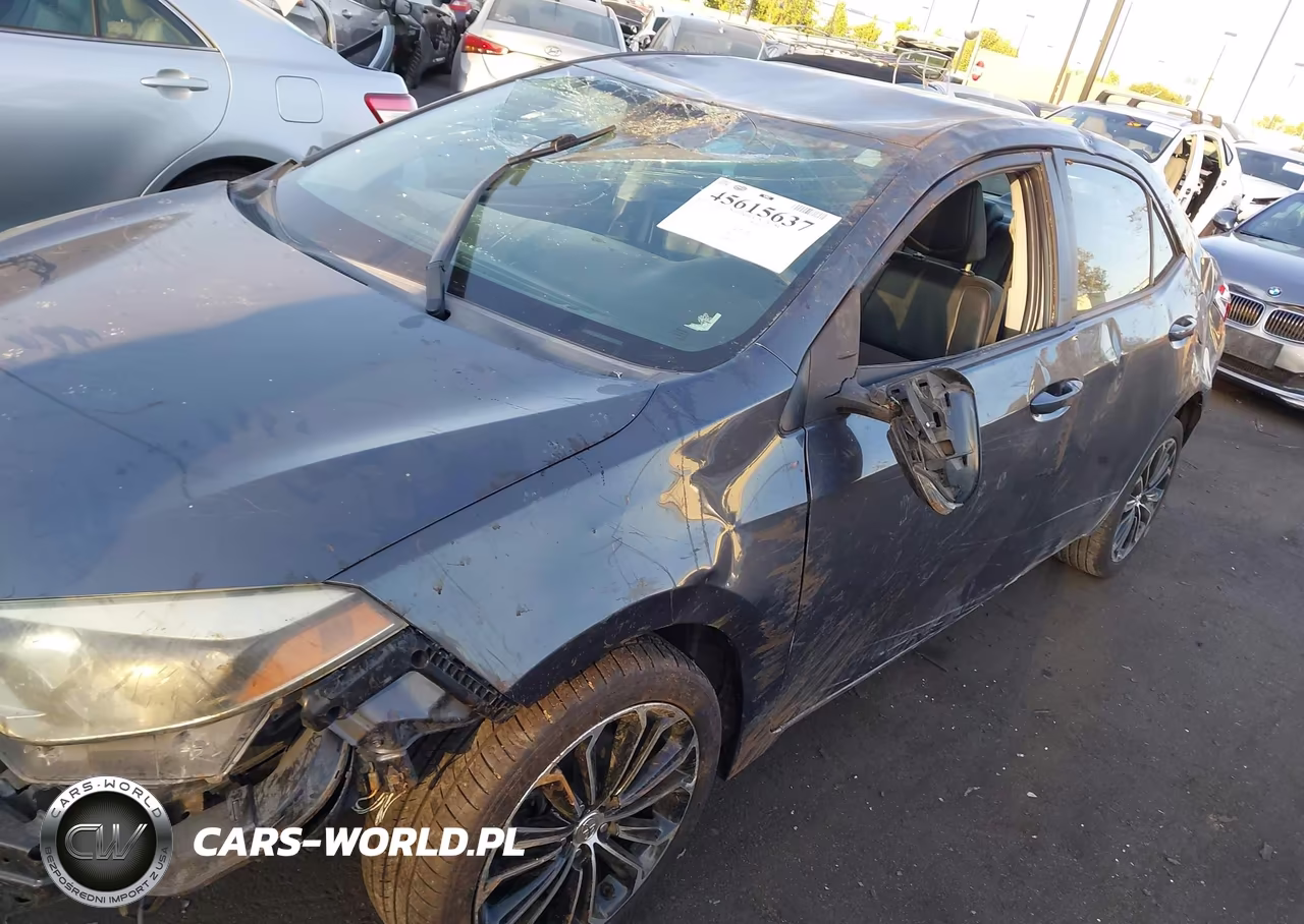 2015 Toyota Corolla S Plus VIN:5YFBURHE7FP181839 - 12