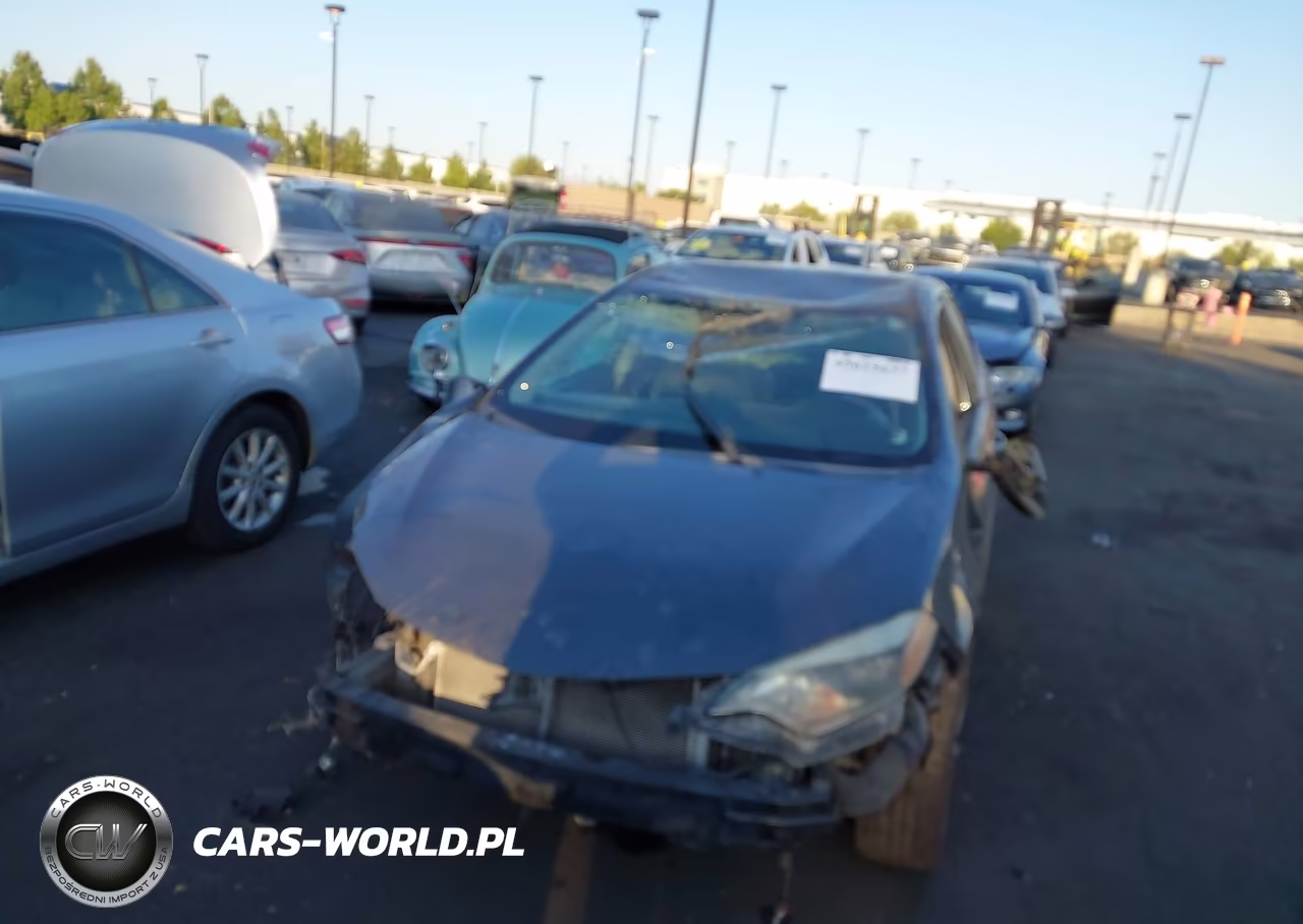 2015 Toyota Corolla S Plus VIN:5YFBURHE7FP181839 - 6