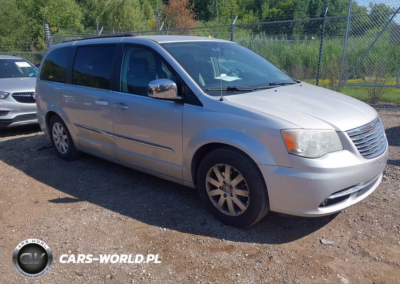 2011 CHRYSLER TOWN & COUNTRY TOURING-L – zdjęcie 1 z 13