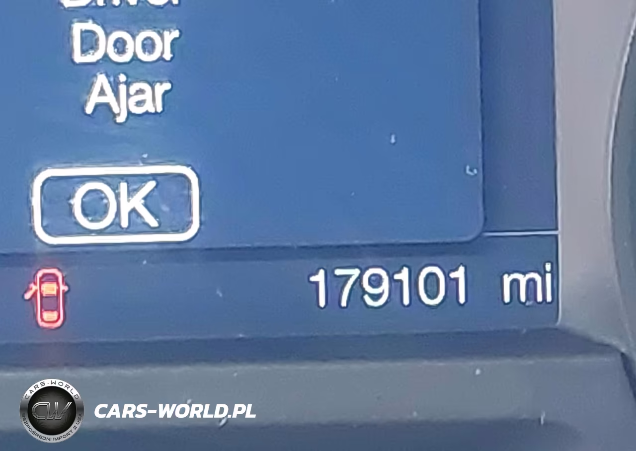 2011 Ford Explorer VIN:1FMHK7B84BGA76013 - 16