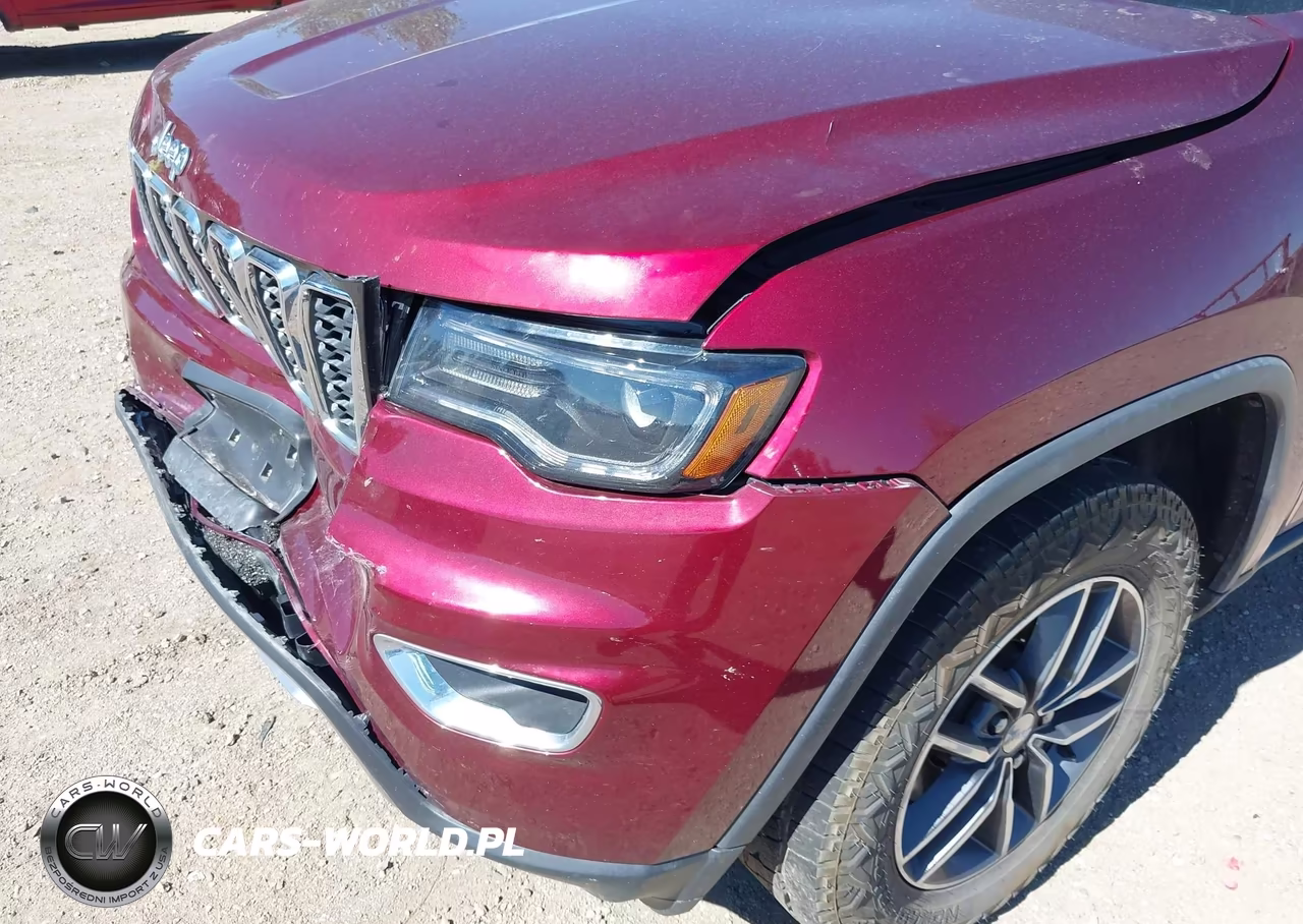 2018 Jeep Grand Cherokee Limited 4X4 VIN:1C4RJFBGXJC145614 - 19