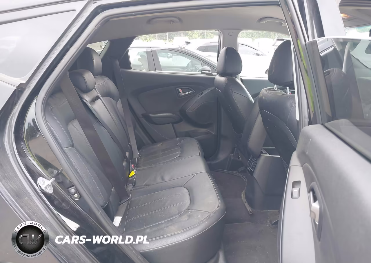 2015 Hyundai Tucson Limited VIN:KM8JUCAGXFU117409 - 8