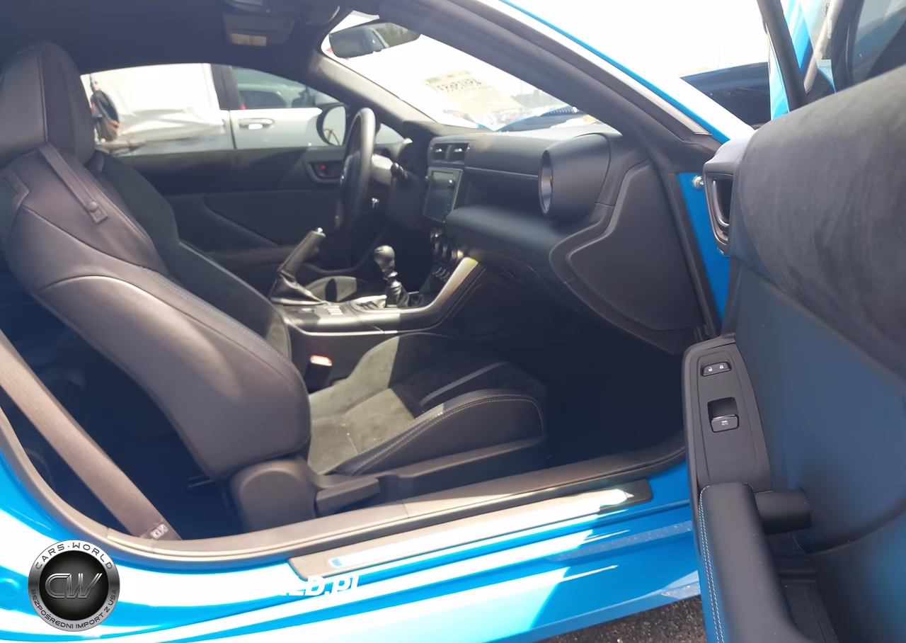2023 Toyota Gr86 Premium VIN:JF1ZNBE18P9759089 - 5