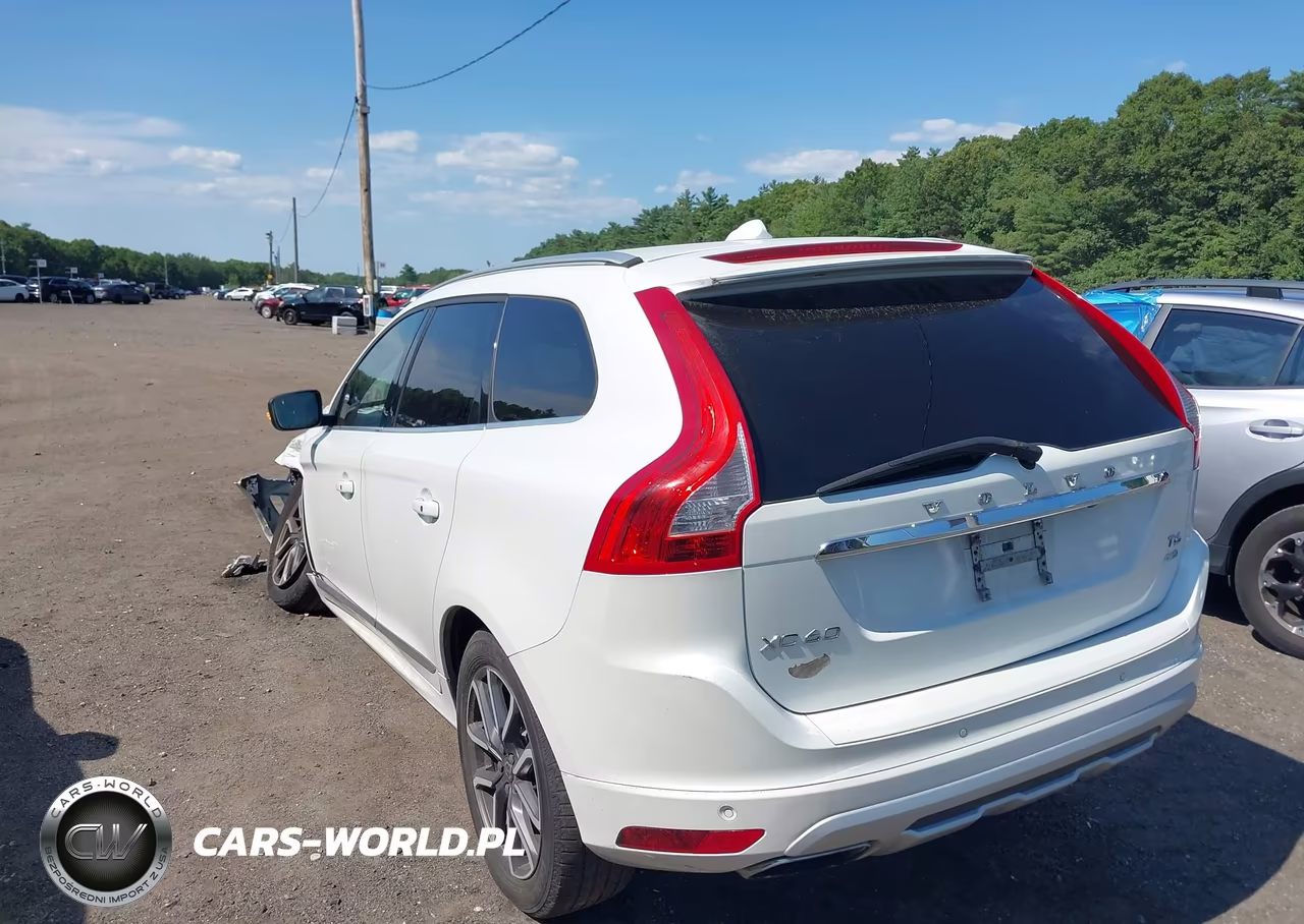 2017 Volvo Xc60 T6 Dynamic VIN:YV449MRR2H2199176 - 3