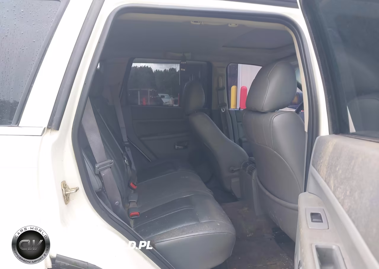 2007 Jeep Grand Cherokee Limited VIN:1J8HR58247C606110 - 8