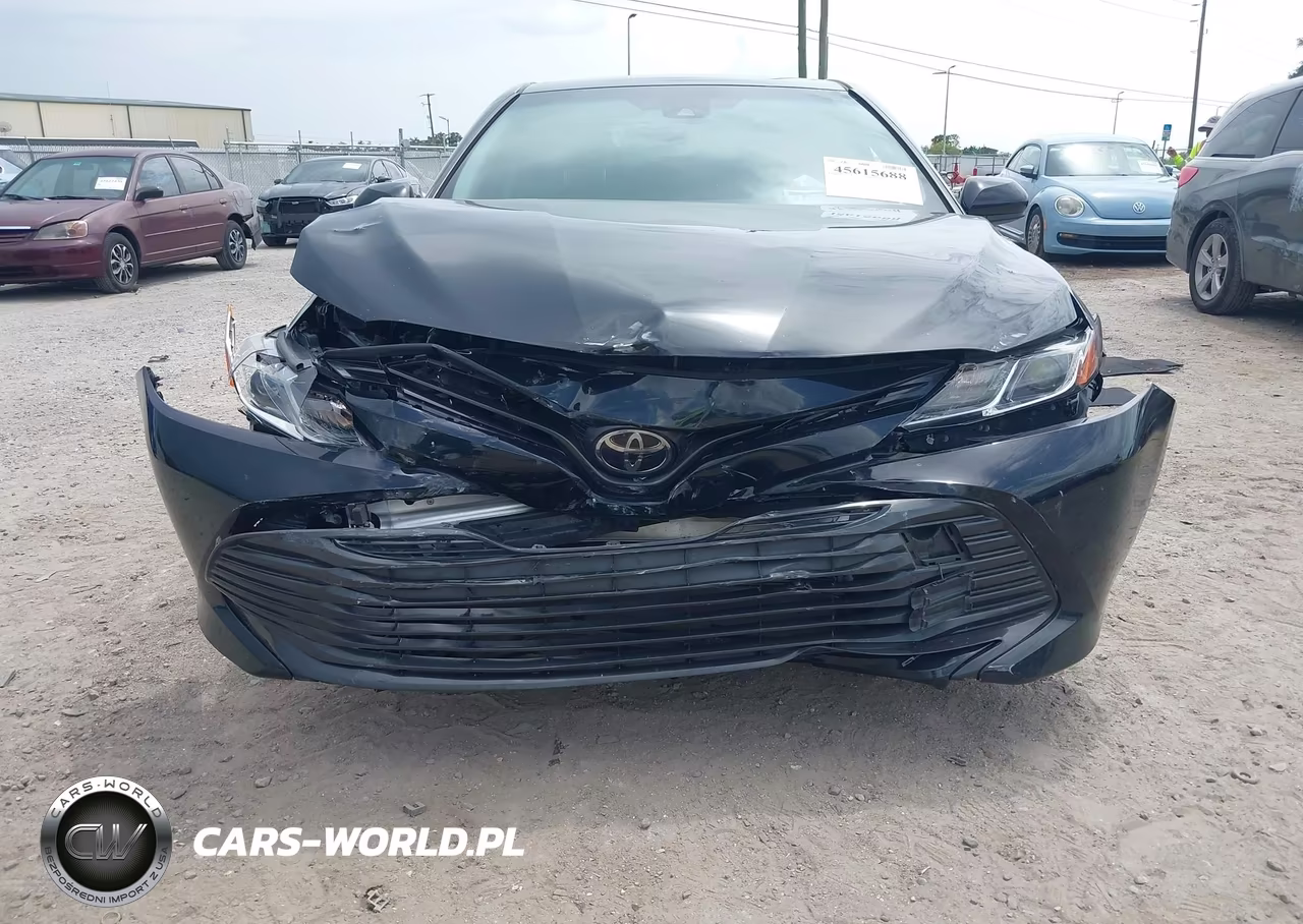 2018 Toyota Camry Le VIN:JTNB11HKXJ3007230 - 6
