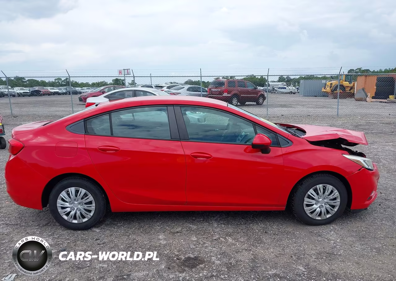 2018 Chevrolet Cruze Ls Auto VIN:1G1BC5SM9J7179962 - 13