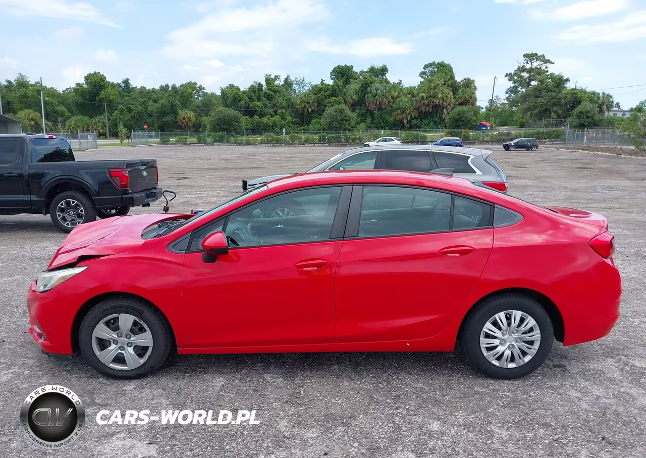 2018 Chevrolet Cruze Ls Auto VIN:1G1BC5SM9J7179962 - 14
