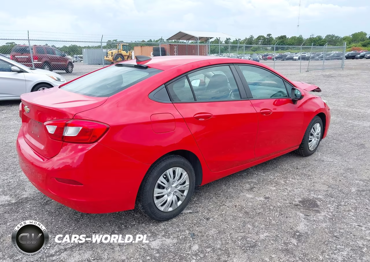 2018 Chevrolet Cruze Ls Auto VIN:1G1BC5SM9J7179962 - 4