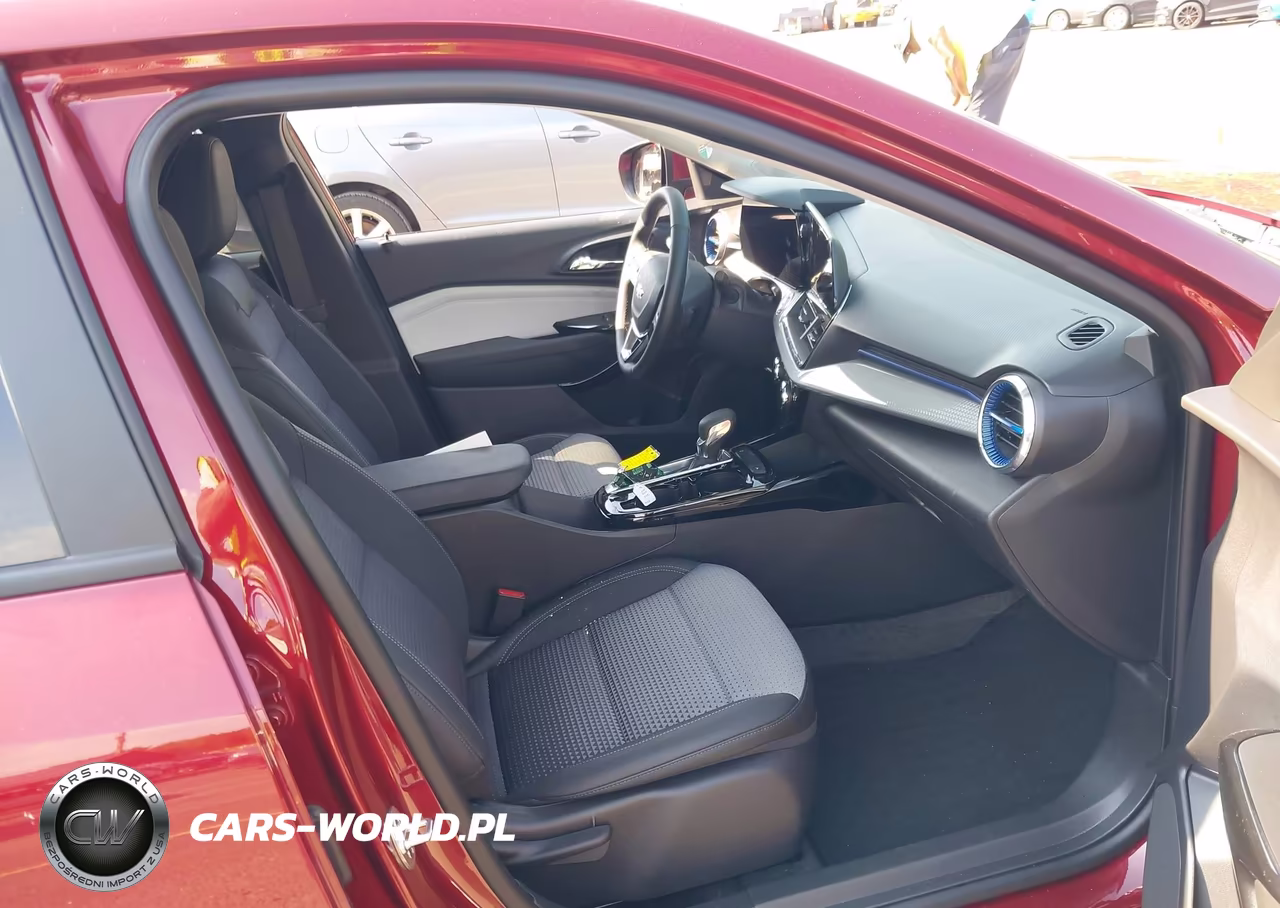 2025 Chevrolet Trax Fwd Lt VIN:KL77LHEP1SC281668 - 5
