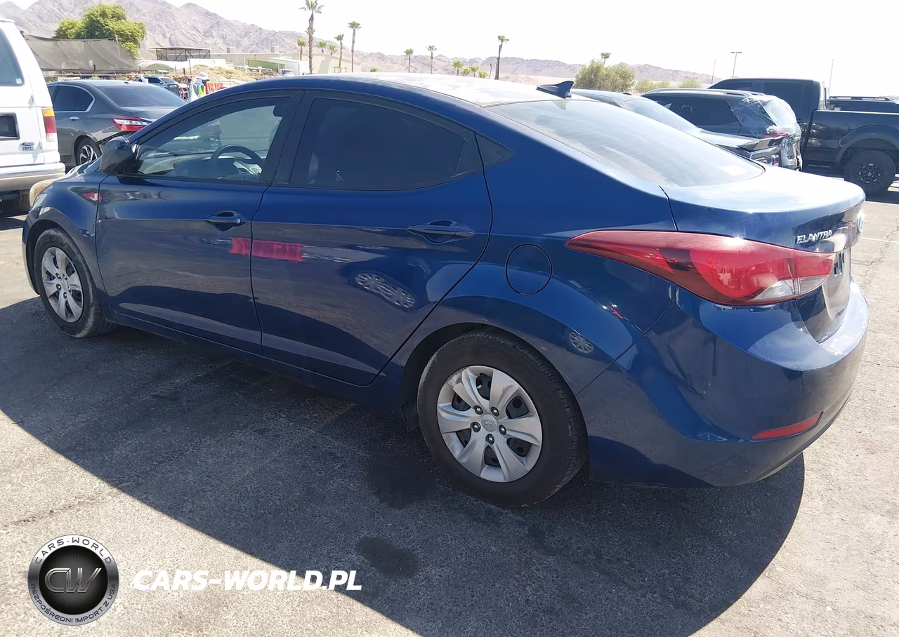 2016 Hyundai Elantra Se VIN:5NPDH4AE7GH664661 - 3