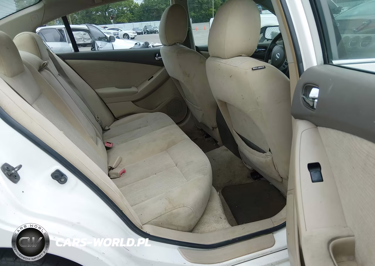 2010 Nissan Altima 2.5 S VIN:1N4AL2AP7AC173863 - 8