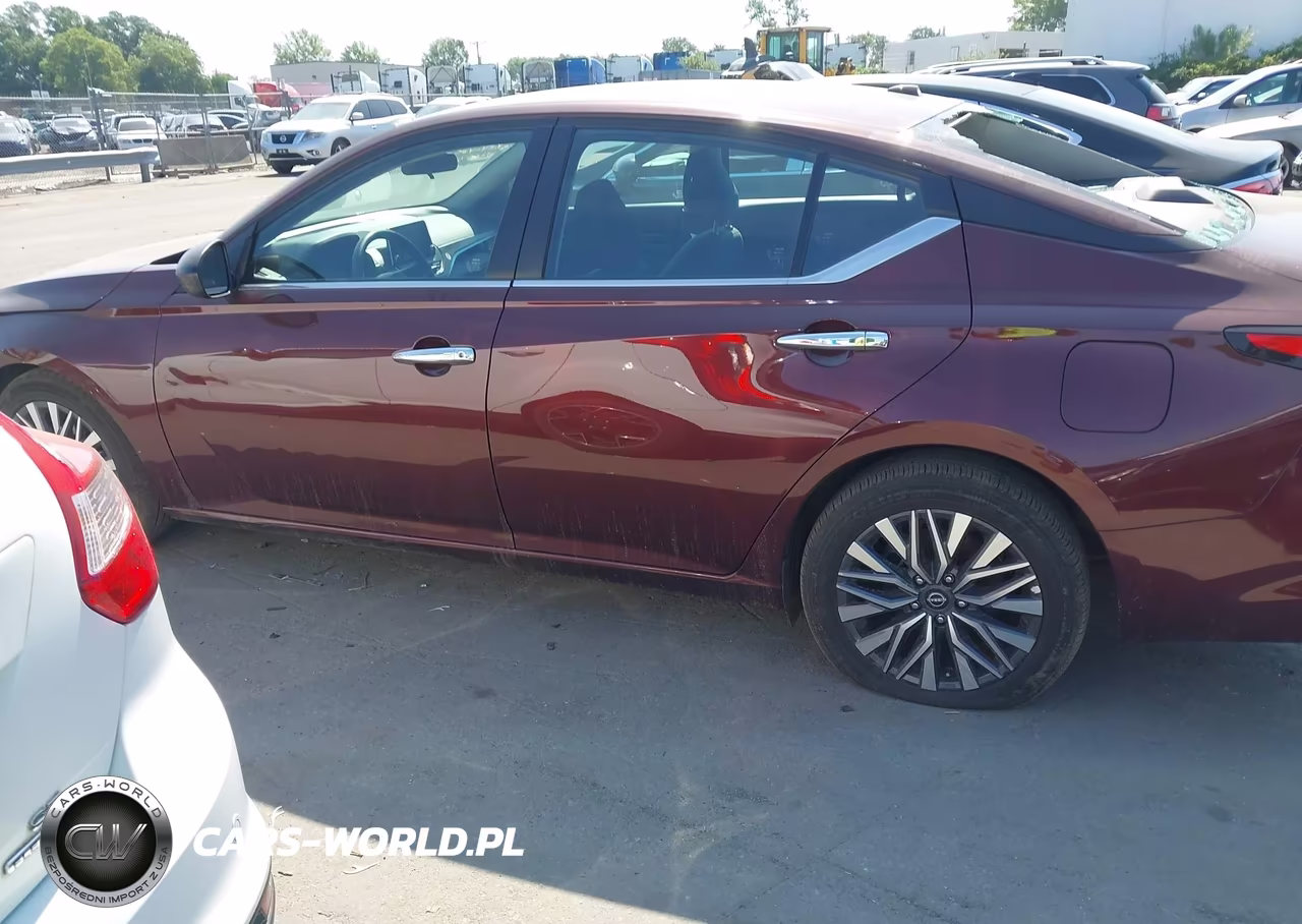 2025 Nissan Altima Sv Fwd VIN:1N4BL4DV2SN323975 - 14