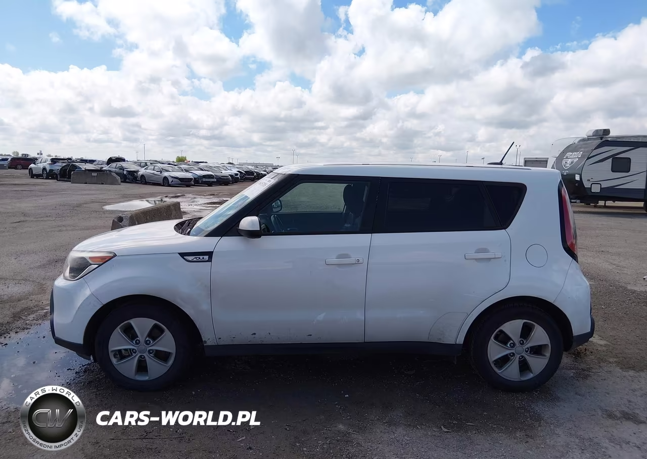 2015 Kia Soul VIN:KNDJN2A24F7800690 - 14