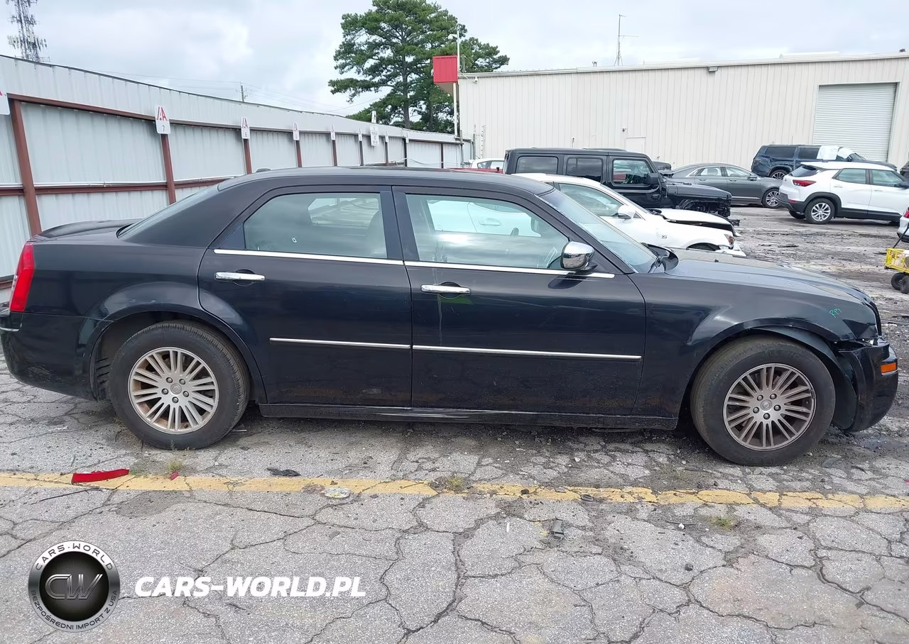 2010 Chrysler 300 Touring-Signature Series-Executive Series VIN:2C3CA5CV0AH122809 - 13