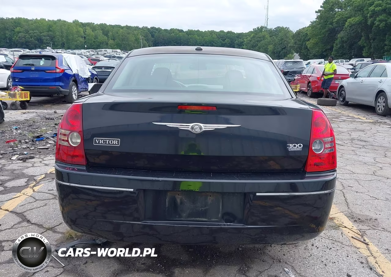 2010 Chrysler 300 Touring-Signature Series-Executive Series VIN:2C3CA5CV0AH122809 - 16