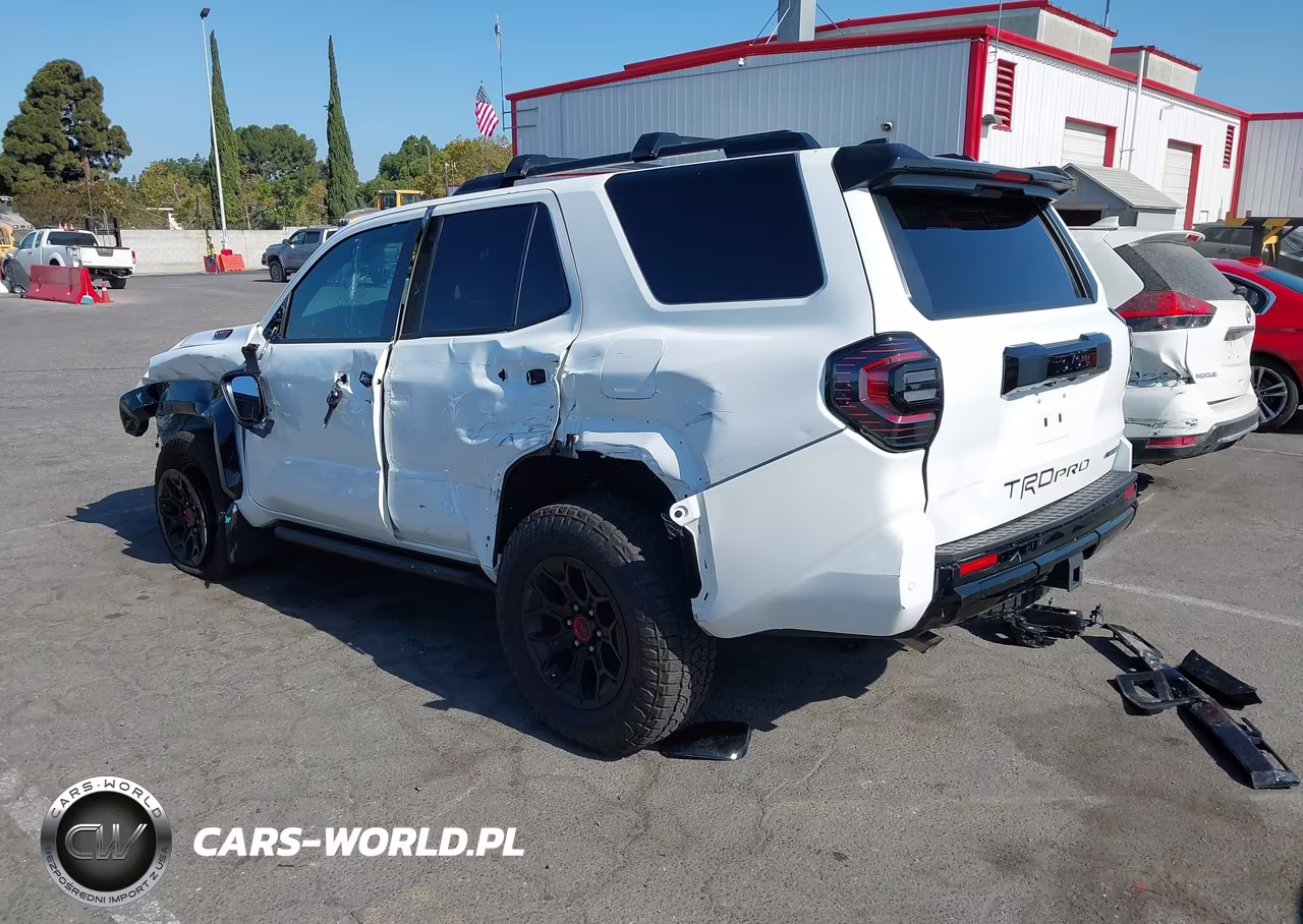 2026 Toyota 4Runner Hybrid Trd Pro VIN:JTEVB5BR0T5028117 - 3