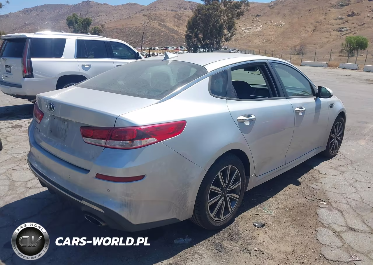 2019 Kia Optima Lx VIN:5XXGT4L36KG350088 - 4