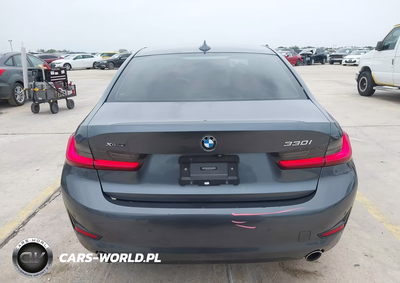 2019 BMW 330I xDrive VIN:WBA5R7C56KAJ79392 - 16