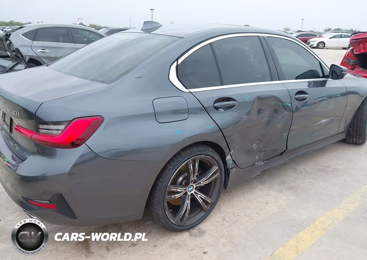 2019 BMW 330I xDrive VIN:WBA5R7C56KAJ79392 - 18