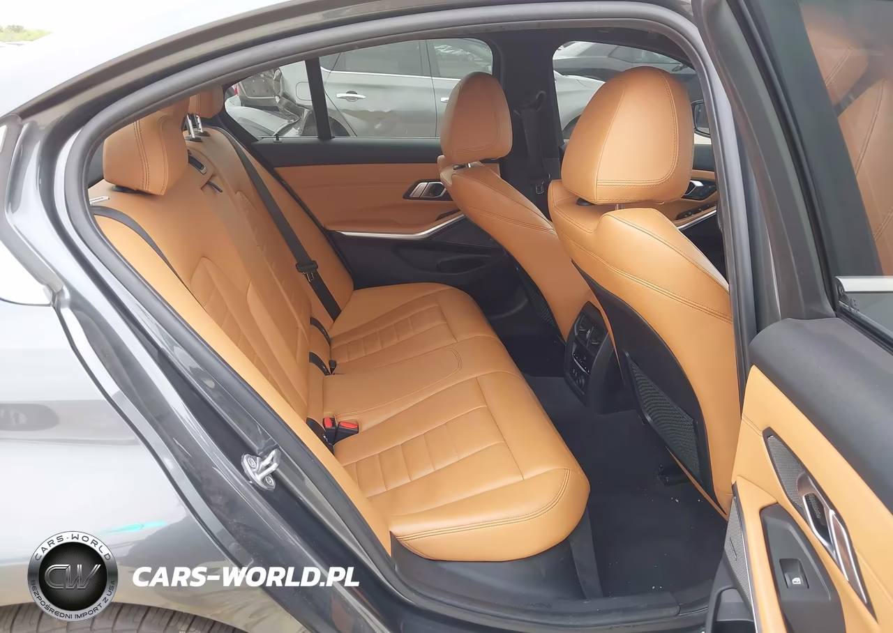 2019 BMW 330I xDrive VIN:WBA5R7C56KAJ79392 - 8