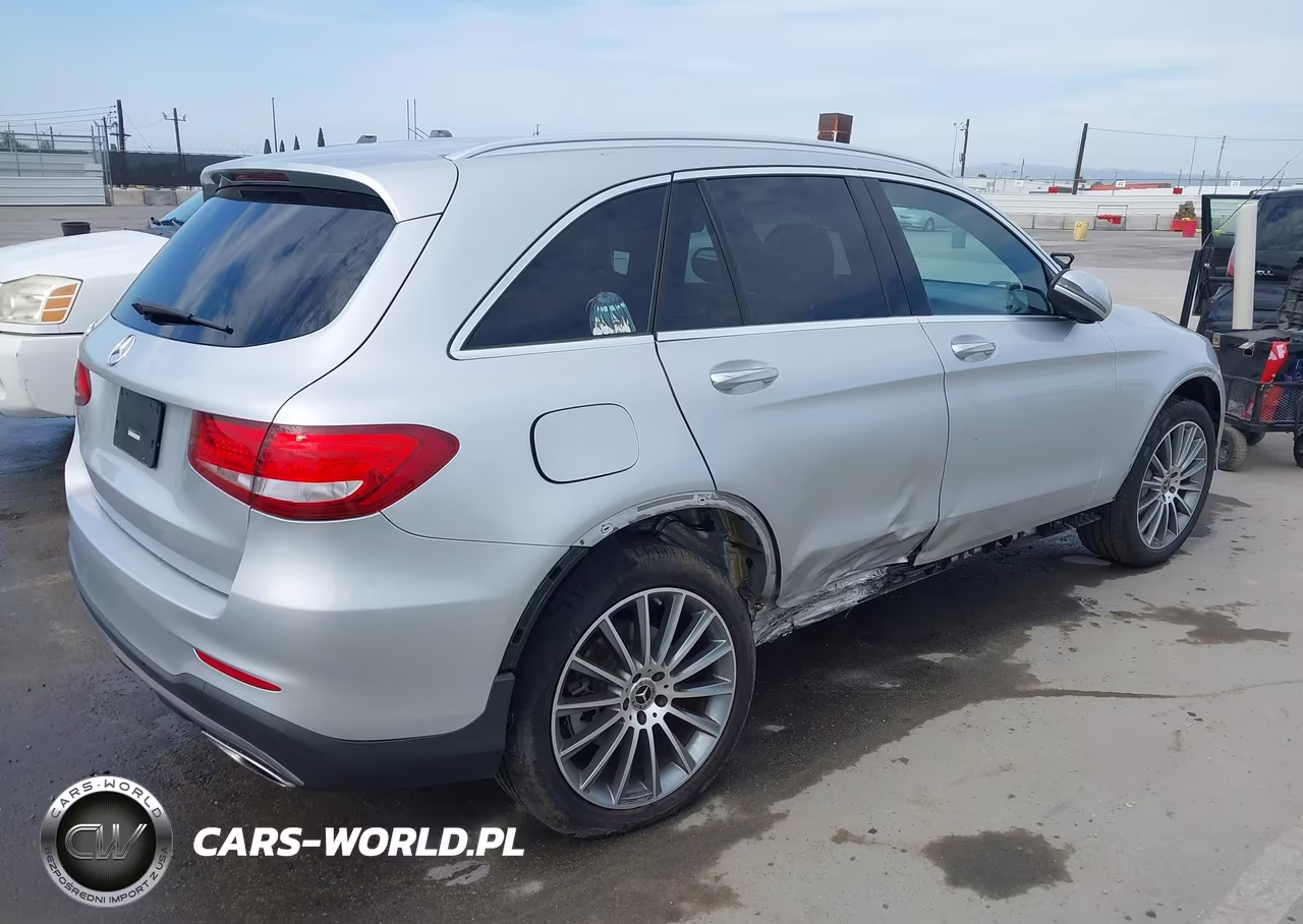2018 Mercedes-Benz Glc 300 VIN:WDC0G4JB7JV103711 - 4