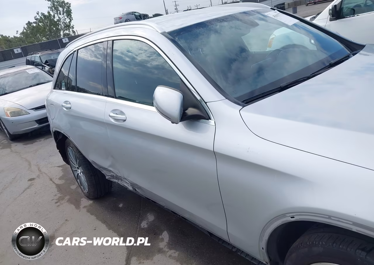 2018 Mercedes-Benz Glc 300 VIN:WDC0G4JB7JV103711 - 6